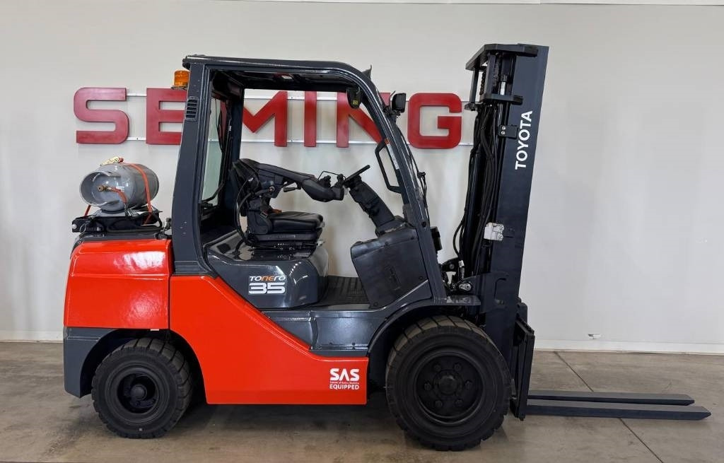 Toyota 10852 02-8FGJF35 - Газокар: снимка 2 Toyota 10852 02-8FGJF35 - Газокар: снимка 2