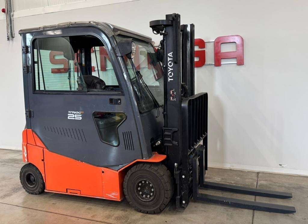 Toyota 10939 - 8FBMT25 - Електрокар: снимка 1 Toyota 10939 - 8FBMT25 - Електрокар: снимка 1