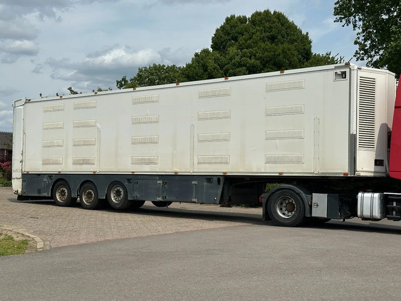 Berdex NO BERDEX HMK 4 stock livestock trailer SPF - За превоз на животни полуремарке: снимка 2 Berdex NO BERDEX HMK 4 stock livestock trailer SPF - За превоз на животни полуремарке: снимка 2