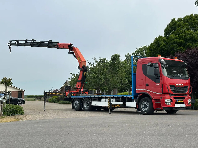 Iveco Stralis 420 !KRAAN/CRANE/GRUE/ Palfinger 42TM!! RADIO REMOTE!! EURO 6!!NL truck! - Камион с кран: снимка 3 Iveco Stralis 420 !KRAAN/CRANE/GRUE/ Palfinger 42TM!! RADIO REMOTE!! EURO 6!!NL truck! - Камион с кран: снимка 3