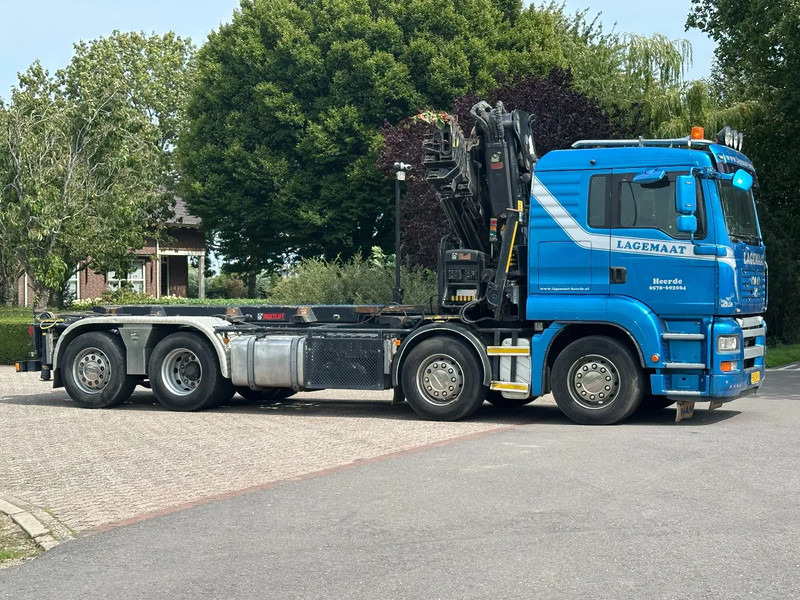 MAN TGA 35.440 8x2 HIAB 37TM!!RADIO REMOTE/CONTAINER SYSTEM! - Камион с кабелна система, Камион с кран: снимка 5 MAN TGA 35.440 8x2 HIAB 37TM!!RADIO REMOTE/CONTAINER SYSTEM! - Камион с кабелна система, Камион с кран: снимка 5