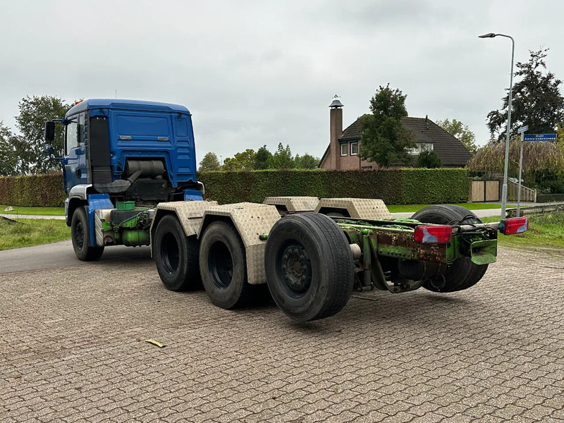 MAN TGA 35.480 8x4!!TRIPLE CHASSIS!! - Шаси кабина: снимка 5 MAN TGA 35.480 8x4!!TRIPLE CHASSIS!! - Шаси кабина: снимка 5