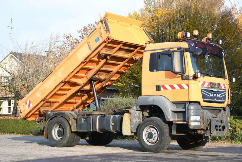 MAN TGS 18.320 AK!!4X4!! KIPPER MEILLER!!KOMMUNAL LKW!!KLIMA - Самосвал камион: снимка 3 MAN TGS 18.320 AK!!4X4!! KIPPER MEILLER!!KOMMUNAL LKW!!KLIMA - Самосвал камион: снимка 3
