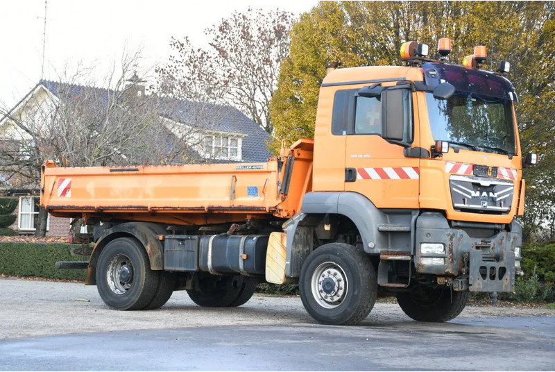 MAN TGS 18.320 AK!!4X4!! KIPPER MEILLER!!KOMMUNAL LKW!!KLIMA - Самосвал камион: снимка 4 MAN TGS 18.320 AK!!4X4!! KIPPER MEILLER!!KOMMUNAL LKW!!KLIMA - Самосвал камион: снимка 4