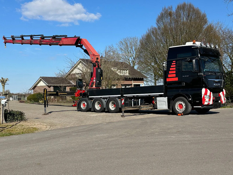 MAN TGX 35.480!!8x4 TRIPLE!!HIAB 62tm!!CRANE/GRUE!!EURO6!! - Камион с кран: снимка 3 MAN TGX 35.480!!8x4 TRIPLE!!HIAB 62tm!!CRANE/GRUE!!EURO6!! - Камион с кран: снимка 3