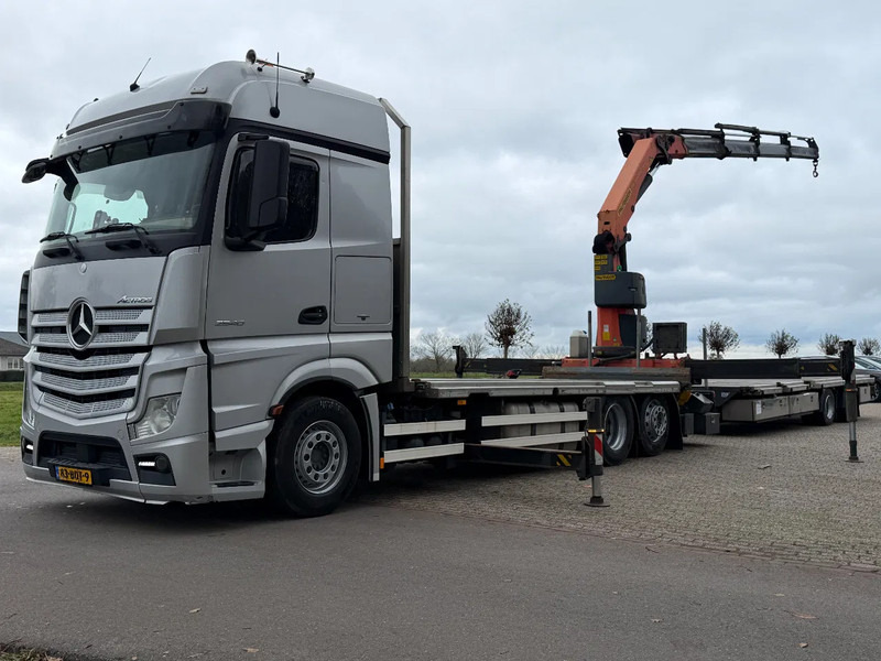 Mercedes-Benz Actros 2640 PALFINGER 34TM CRANE/GRUE!!RADIO REMOTE!!EURO6!! - Камион с кран: снимка 5 Mercedes-Benz Actros 2640 PALFINGER 34TM CRANE/GRUE!!RADIO REMOTE!!EURO6!! - Камион с кран: снимка 5