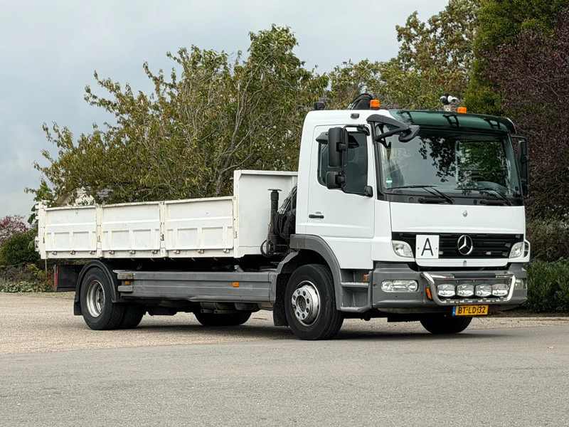 Mercedes-Benz Atego 1218 KRAAN/KIPPER!!MANUELL!! - Самосвал камион, Камион с кран: снимка 2 Mercedes-Benz Atego 1218 KRAAN/KIPPER!!MANUELL!! - Самосвал камион, Камион с кран: снимка 2