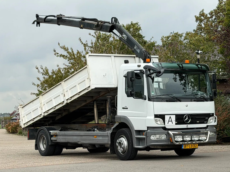 Mercedes-Benz Atego 1218 KRAAN/KIPPER!!MANUELL!! - Самосвал камион, Камион с кран: снимка 1 Mercedes-Benz Atego 1218 KRAAN/KIPPER!!MANUELL!! - Самосвал камион, Камион с кран: снимка 1