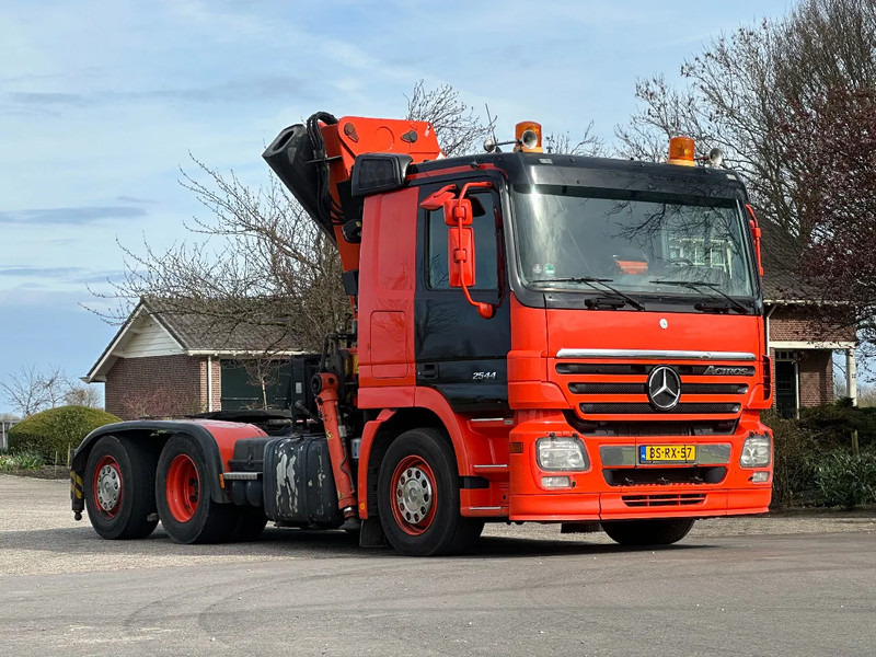 Mercedes-Benz Actros 2544 6X2!! PESCI - Влекач: снимка 2 Mercedes-Benz Actros 2544 6X2!! PESCI - Влекач: снимка 2