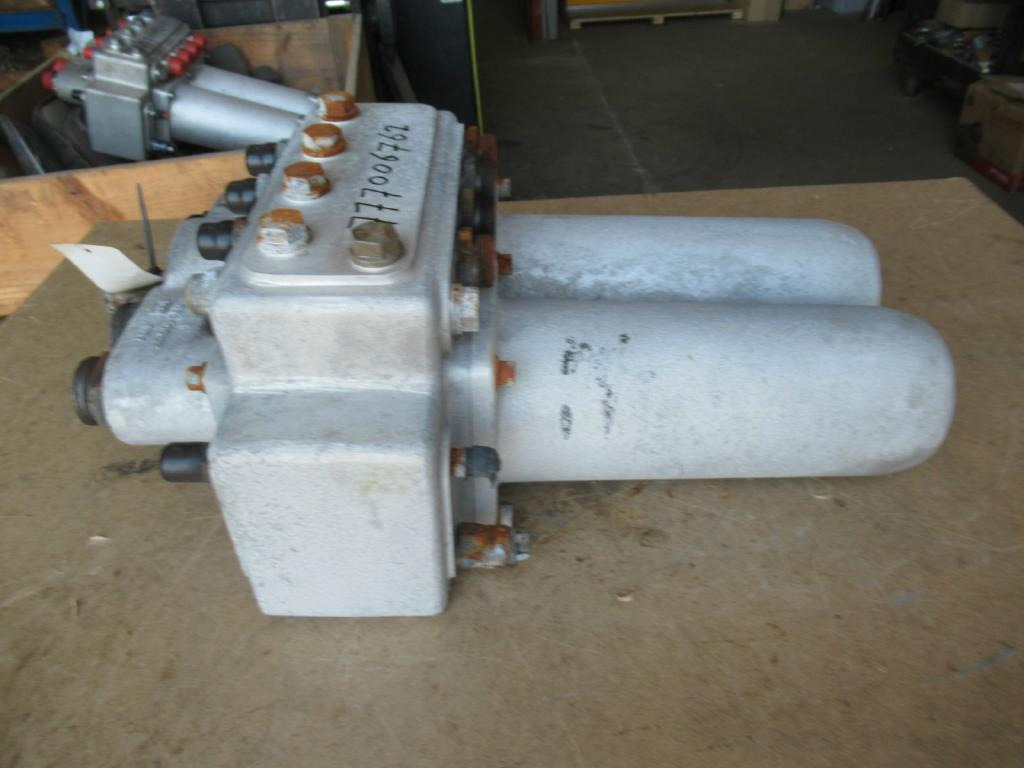 Bomag BC1172RB - - Маслен филтър за Строителна техника: снимка 1 Bomag BC1172RB - - Маслен филтър за Строителна техника: снимка 1