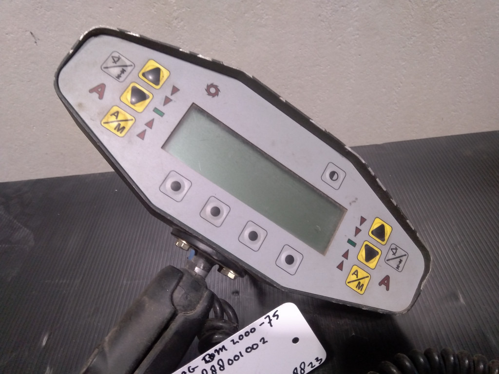 Bomag BM2000-75 - - Табло за Строителна техника: снимка 2 Bomag BM2000-75 - - Табло за Строителна техника: снимка 2