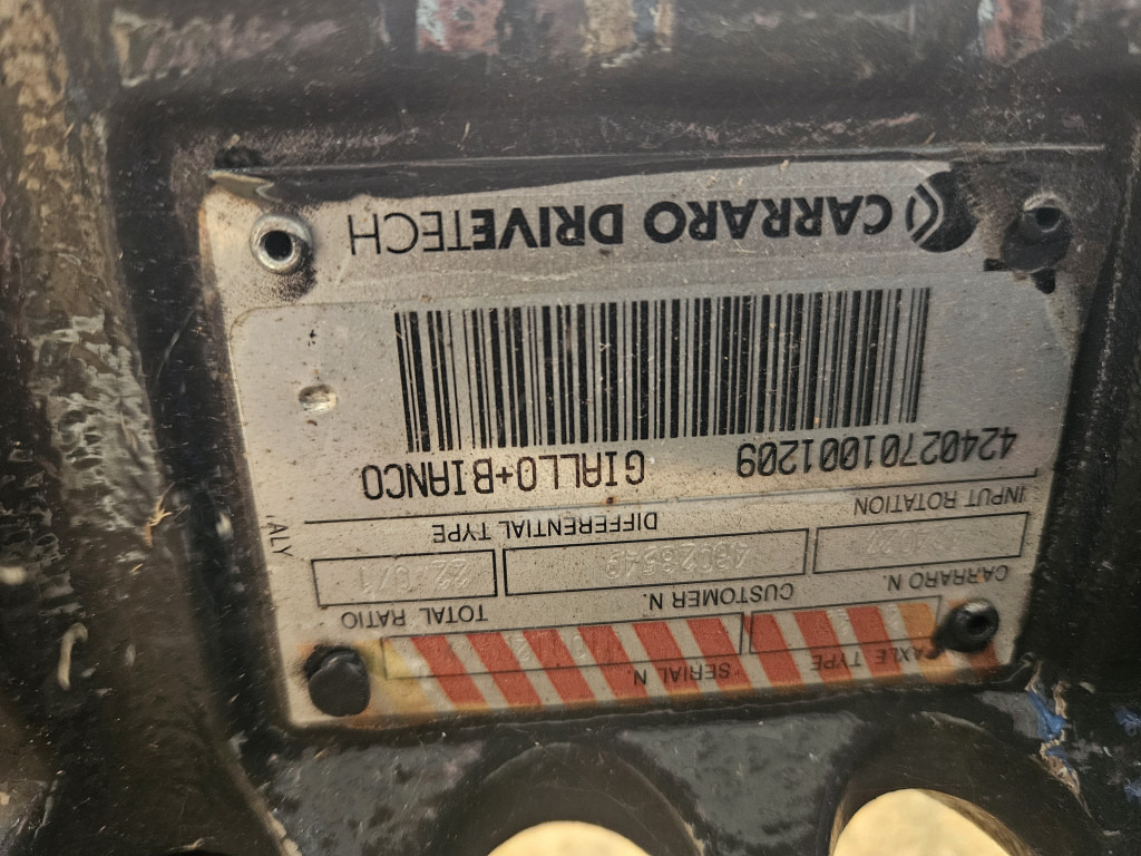 Case 48028549 - 47435632 - Предна ос за Строителна техника: снимка 2 Case 48028549 - 47435632 - Предна ос за Строителна техника: снимка 2