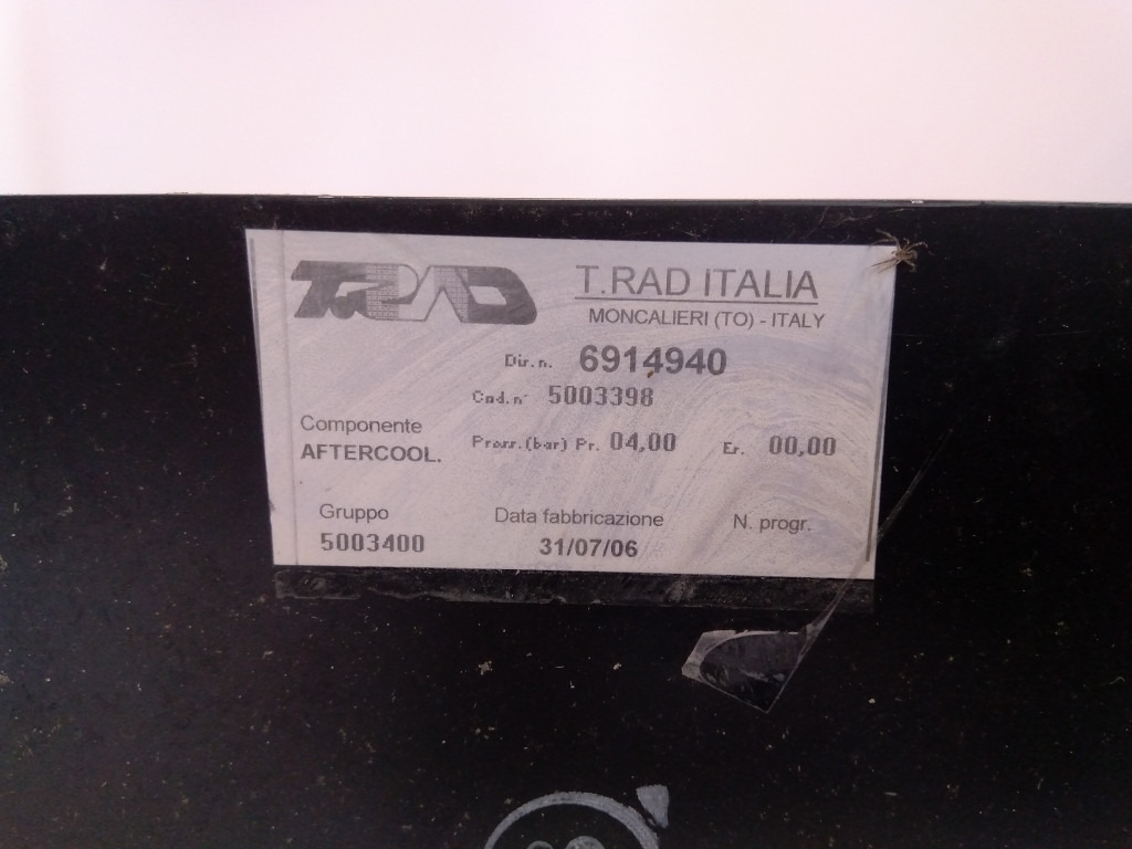 Case 6914940 - Интеркулер за Строителна техника: снимка 4 Case 6914940 - Интеркулер за Строителна техника: снимка 4