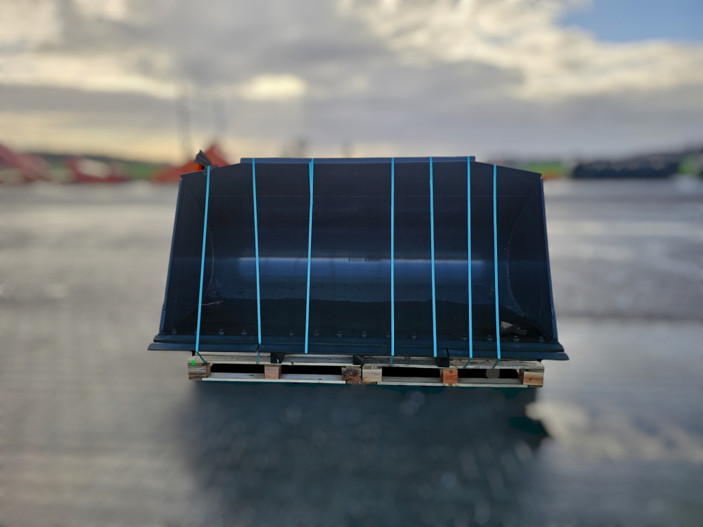 Case 84269196 - Кофа за товарач: снимка 1 Case 84269196 - Кофа за товарач: снимка 1