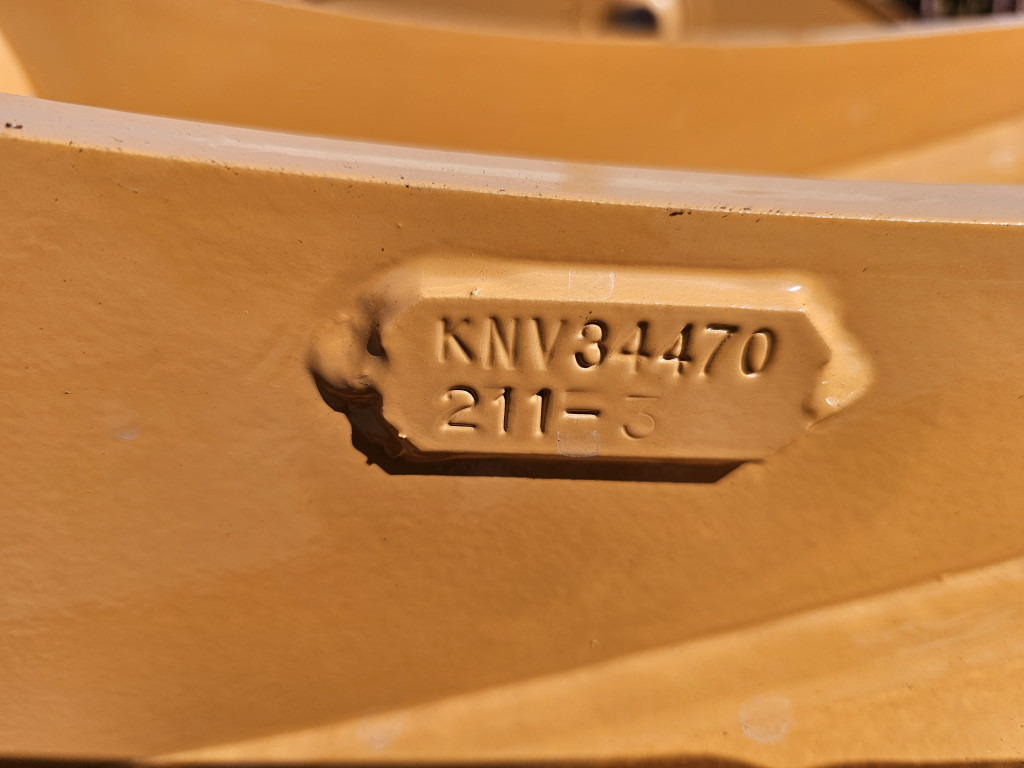 Case KNV34470 - 47939445 - Стрела за Строителна техника: снимка 3 Case KNV34470 - 47939445 - Стрела за Строителна техника: снимка 3