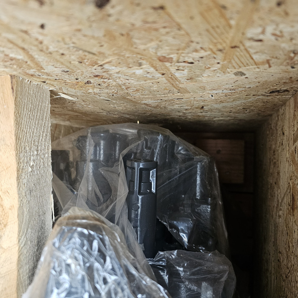 Case KSJ22791 - Хидравличен клапан за Строителна техника: снимка 2 Case KSJ22791 - Хидравличен клапан за Строителна техника: снимка 2