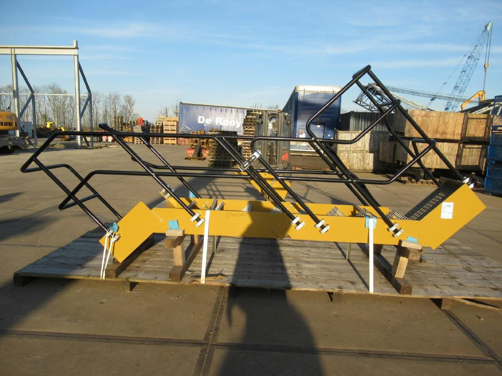 Caterpillar 4778550 - 3767608 - Врата и части за Строителна техника: снимка 3 Caterpillar 4778550 - 3767608 - Врата и части за Строителна техника: снимка 3