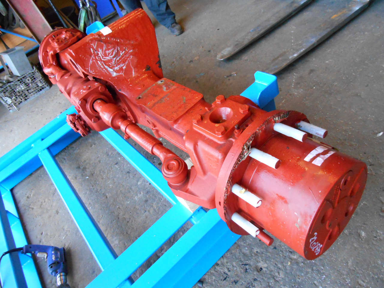 Doosan 1001040123 - 4472074052 - Предна ос за Строителна техника: снимка 1 Doosan 1001040123 - 4472074052 - Предна ос за Строителна техника: снимка 1