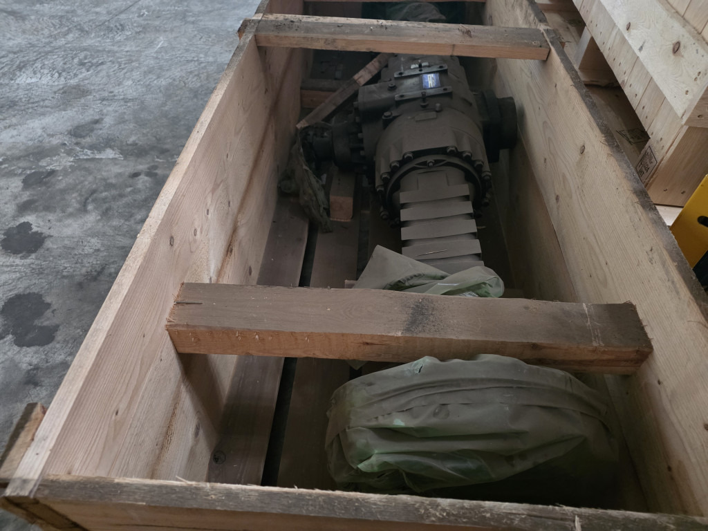 Doosan 190103-00035a - 190103-00035A - Ос и части: снимка 3 Doosan 190103-00035a - 190103-00035A - Ос и части: снимка 3