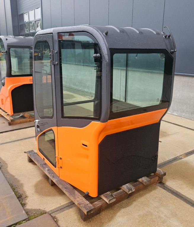 Doosan 220101-00070 - 220101-00070 - Кабина за Строителна техника: снимка 3 Doosan 220101-00070 - 220101-00070 - Кабина за Строителна техника: снимка 3