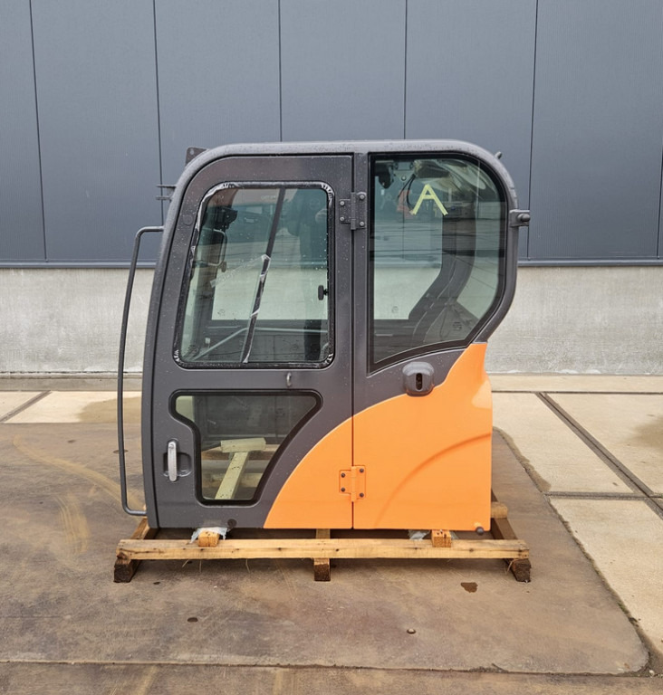 Doosan 220101-00889K - 220101-00107 - Кабина за Строителна техника: снимка 1 Doosan 220101-00889K - 220101-00107 - Кабина за Строителна техника: снимка 1