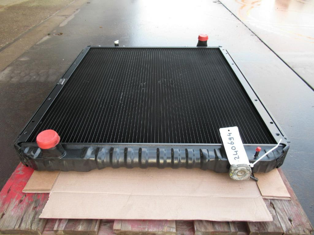 Hitachi 4374647 - 71418842 - Радиатор за Строителна техника: снимка 2 Hitachi 4374647 - 71418842 - Радиатор за Строителна техника: снимка 2