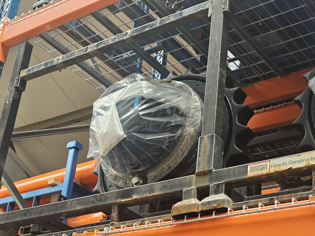 Hitachi YB60002138 - Ходов редуктор за Строителна техника: снимка 1 Hitachi YB60002138 - Ходов редуктор за Строителна техника: снимка 1