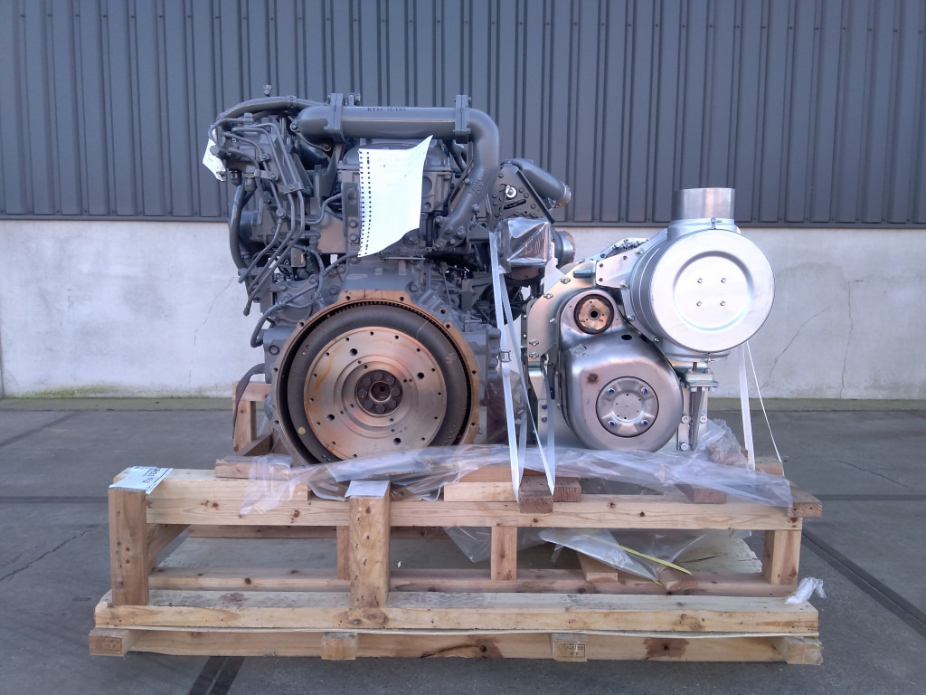 Isuzu 6UZ1XBSS-01 - KTH16132 - Двигател за Строителна техника: снимка 2 Isuzu 6UZ1XBSS-01 - KTH16132 - Двигател за Строителна техника: снимка 2