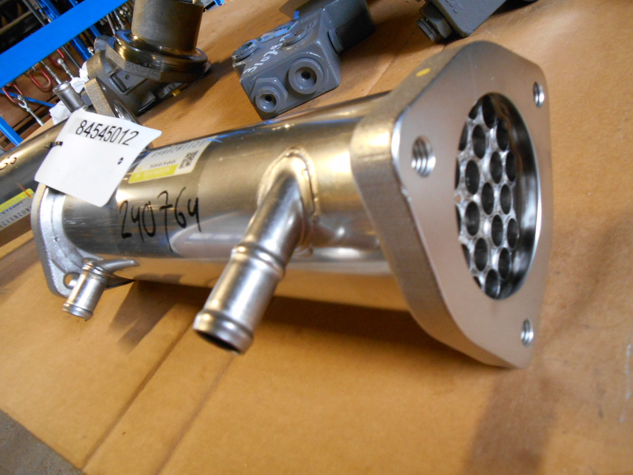 Isuzu 8980281121 - 8982127150 - EGR охладител за Селскостопанска техника: снимка 4 Isuzu 8980281121 - 8982127150 - EGR охладител за Селскостопанска техника: снимка 4
