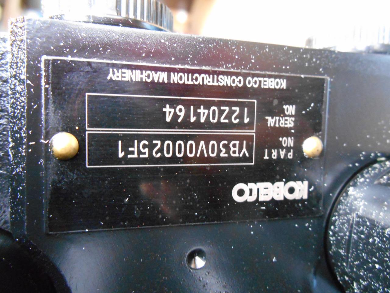 Kobelco YB30V00025F1 - Хидравличен клапан за Строителна техника: снимка 1 Kobelco YB30V00025F1 - Хидравличен клапан за Строителна техника: снимка 1