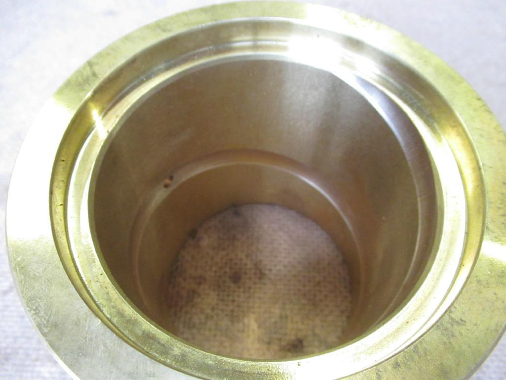 New Holland 1281189 - Бутало/ Пръстени/ Втулки за Строителна техника: снимка 2 New Holland 1281189 - Бутало/ Пръстени/ Втулки за Строителна техника: снимка 2