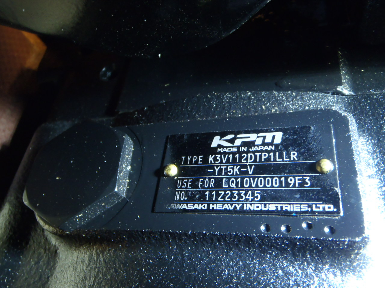 New Holland LQ10V00019F4 - Хидравлична помпа за Строителна техника: снимка 3 New Holland LQ10V00019F4 - Хидравлична помпа за Строителна техника: снимка 3