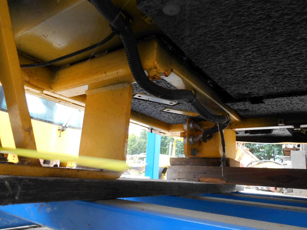 New Holland LW - - Кабина за Строителна техника: снимка 3 New Holland LW - - Кабина за Строителна техника: снимка 3