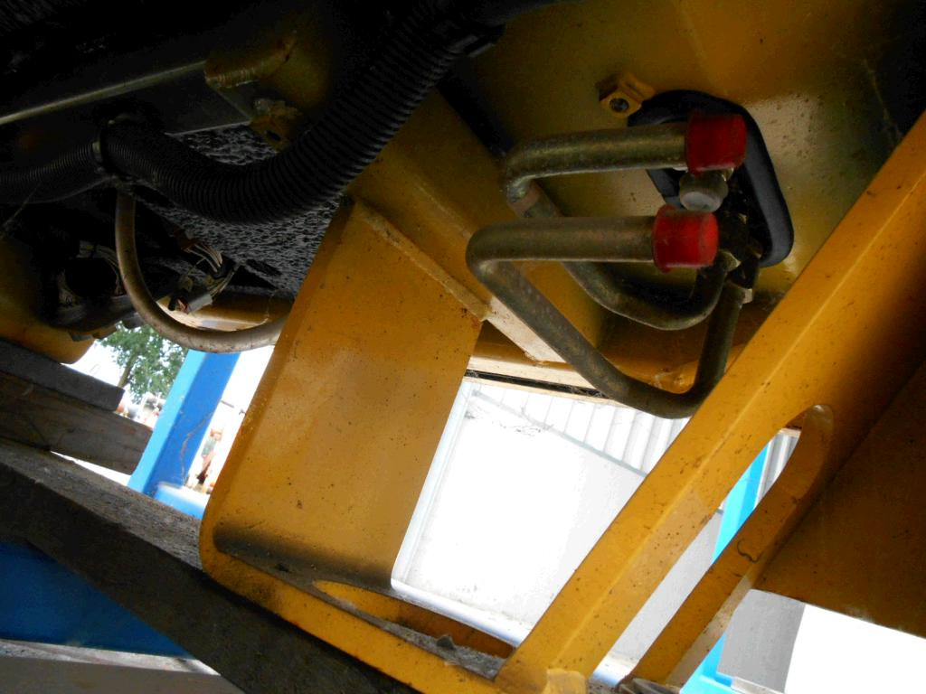New Holland LW - - Кабина за Строителна техника: снимка 5 New Holland LW - - Кабина за Строителна техника: снимка 5