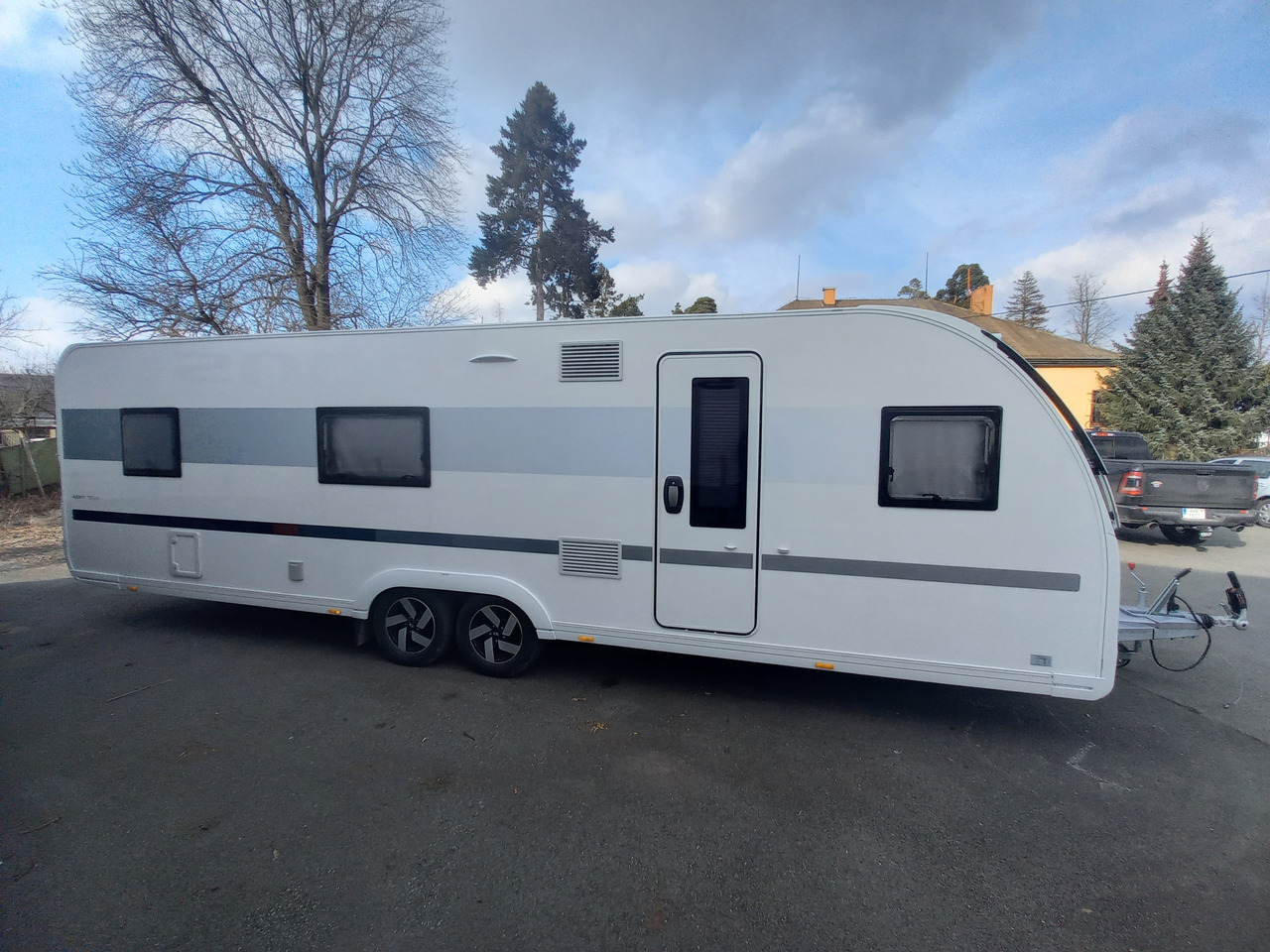 ADRIA Adora 753 UK - Каравана: снимка 4 ADRIA Adora 753 UK - Каравана: снимка 4