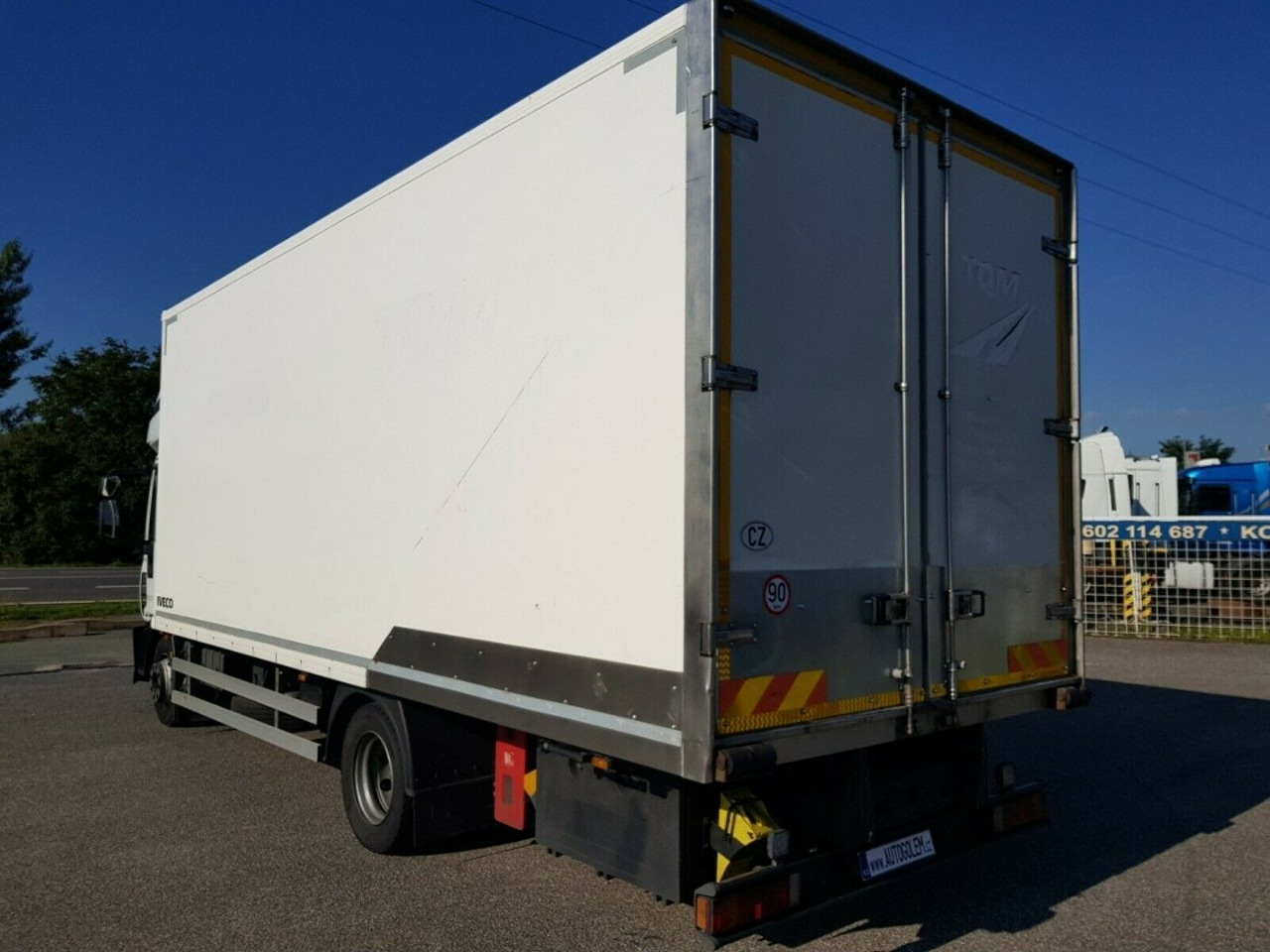 Iveco EUROCARGO ML 120E25 - Рефрижератор камион: снимка 4 Iveco EUROCARGO ML 120E25 - Рефрижератор камион: снимка 4