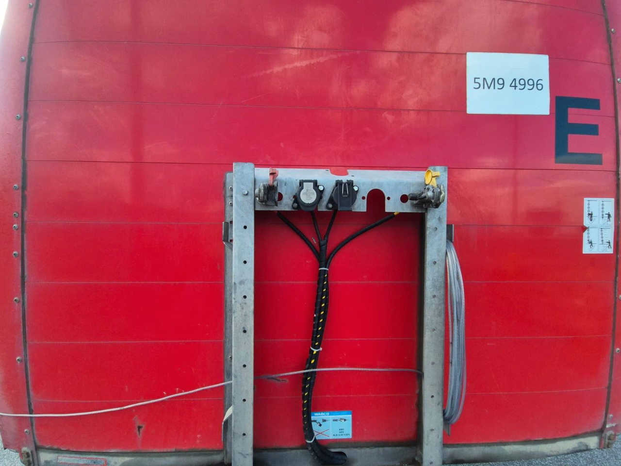 Panav NV36M - Брезентово полуремарке: снимка 3 Panav NV36M - Брезентово полуремарке: снимка 3