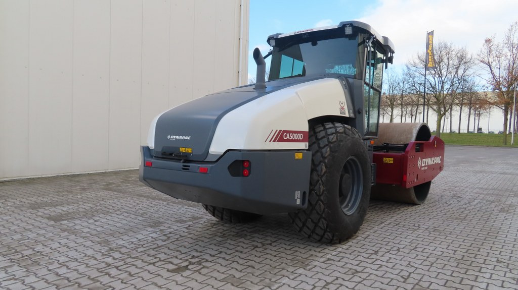 Dynapac CA5000D - Компактор: снимка 2 Dynapac CA5000D - Компактор: снимка 2