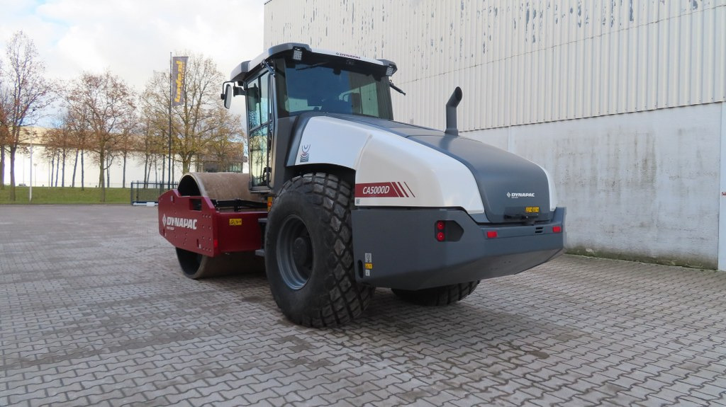Dynapac CA5000D - Компактор: снимка 4 Dynapac CA5000D - Компактор: снимка 4