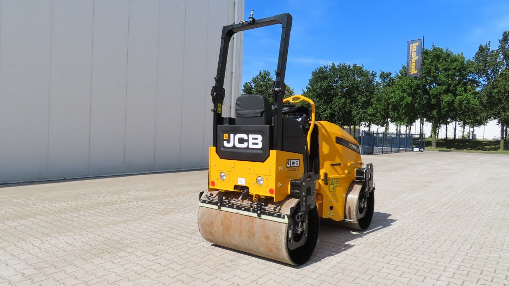 JCB CT 260-120 - Пътен валяк: снимка 2 JCB CT 260-120 - Пътен валяк: снимка 2