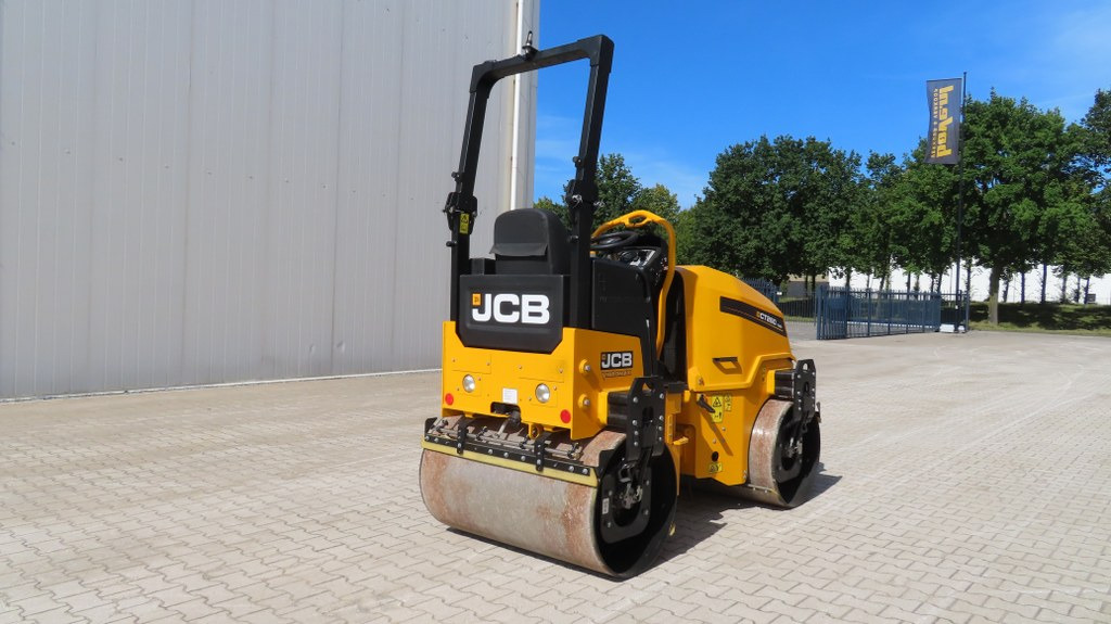 JCB CT260-120 - Пътен валяк: снимка 2 JCB CT260-120 - Пътен валяк: снимка 2