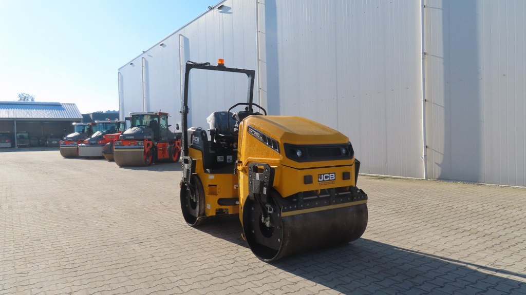 Пътен валяк JCB CT380-130: снимка 8