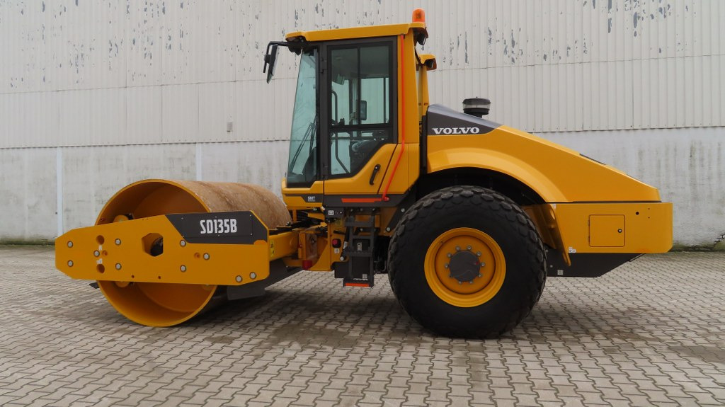 Volvo SD 135 B - Компактор: снимка 5 Volvo SD 135 B - Компактор: снимка 5