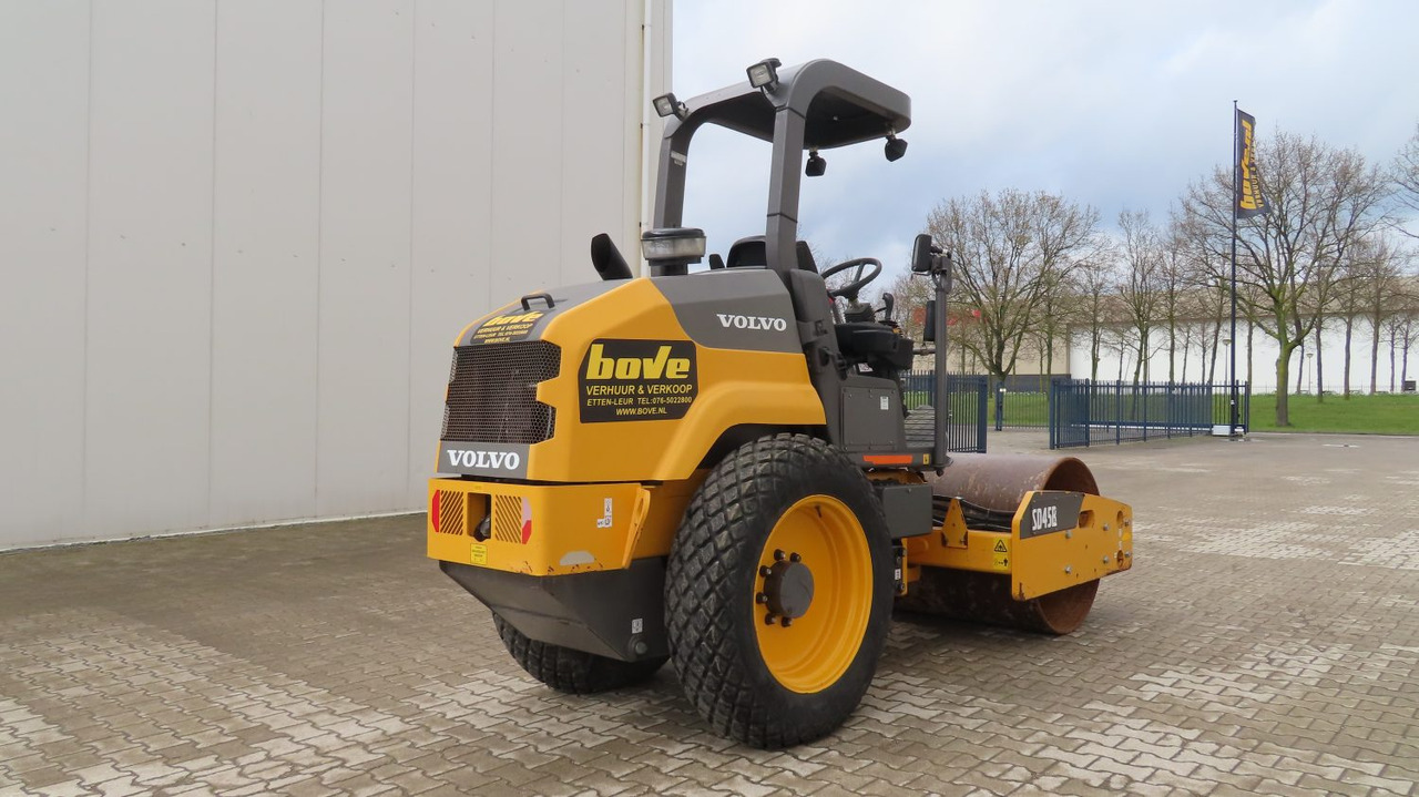 Volvo SD 45 B - Компактор: снимка 2 Volvo SD 45 B - Компактор: снимка 2