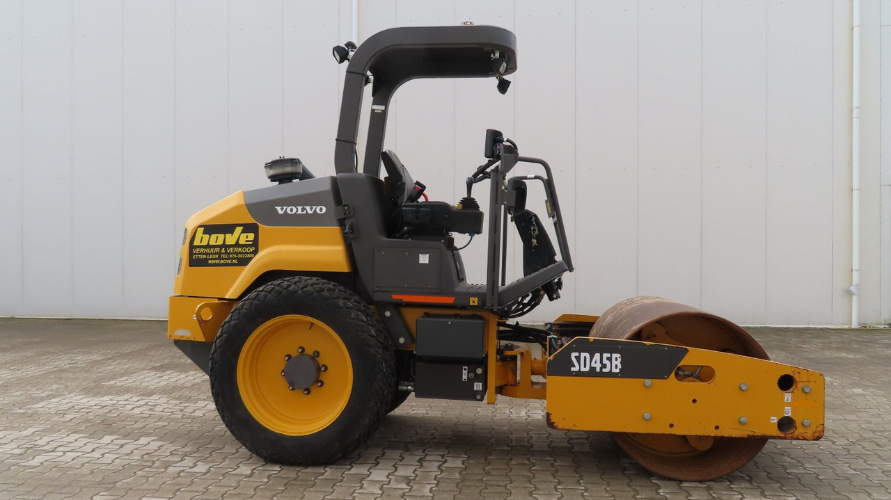 Volvo SD 45 B - Компактор: снимка 1 Volvo SD 45 B - Компактор: снимка 1