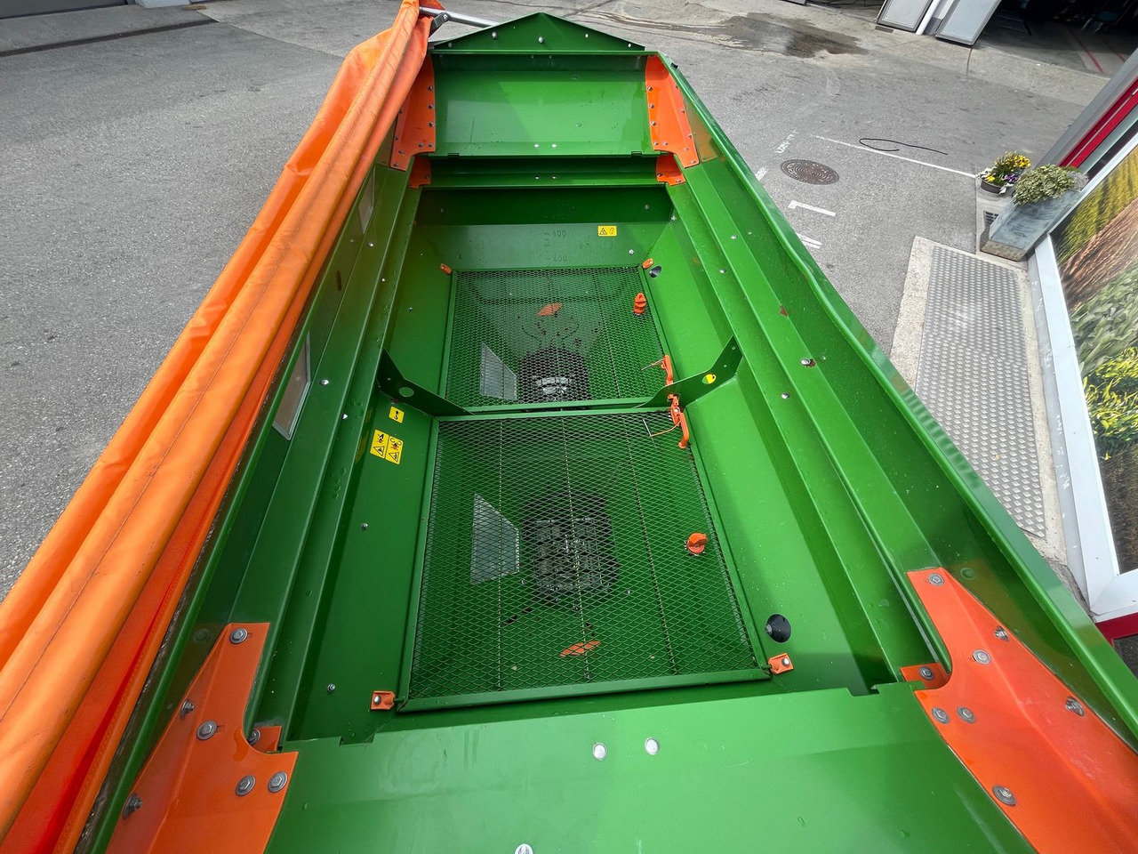 Amazone AMAZONE ZA-M 3200 PROFIS HYDRO - Тороразпръсквачка: снимка 2 Amazone AMAZONE ZA-M 3200 PROFIS HYDRO - Тороразпръсквачка: снимка 2