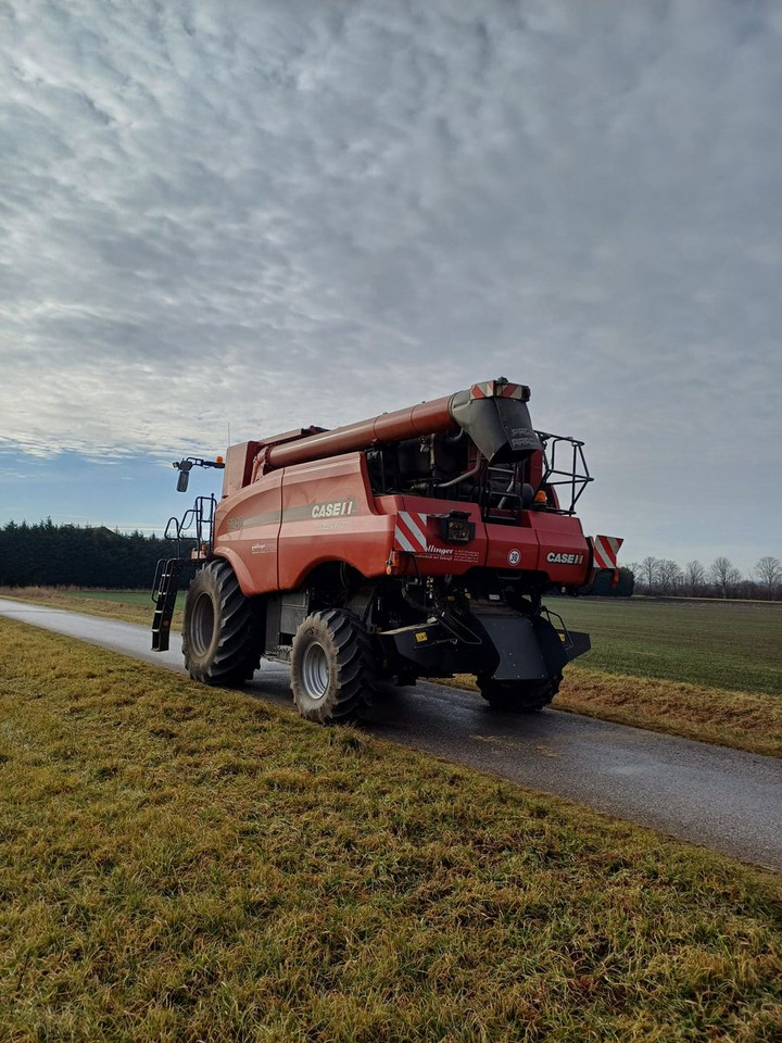 Case IH Axial-Flow 7240 - Зърнокомбайн: снимка 5 Case IH Axial-Flow 7240 - Зърнокомбайн: снимка 5