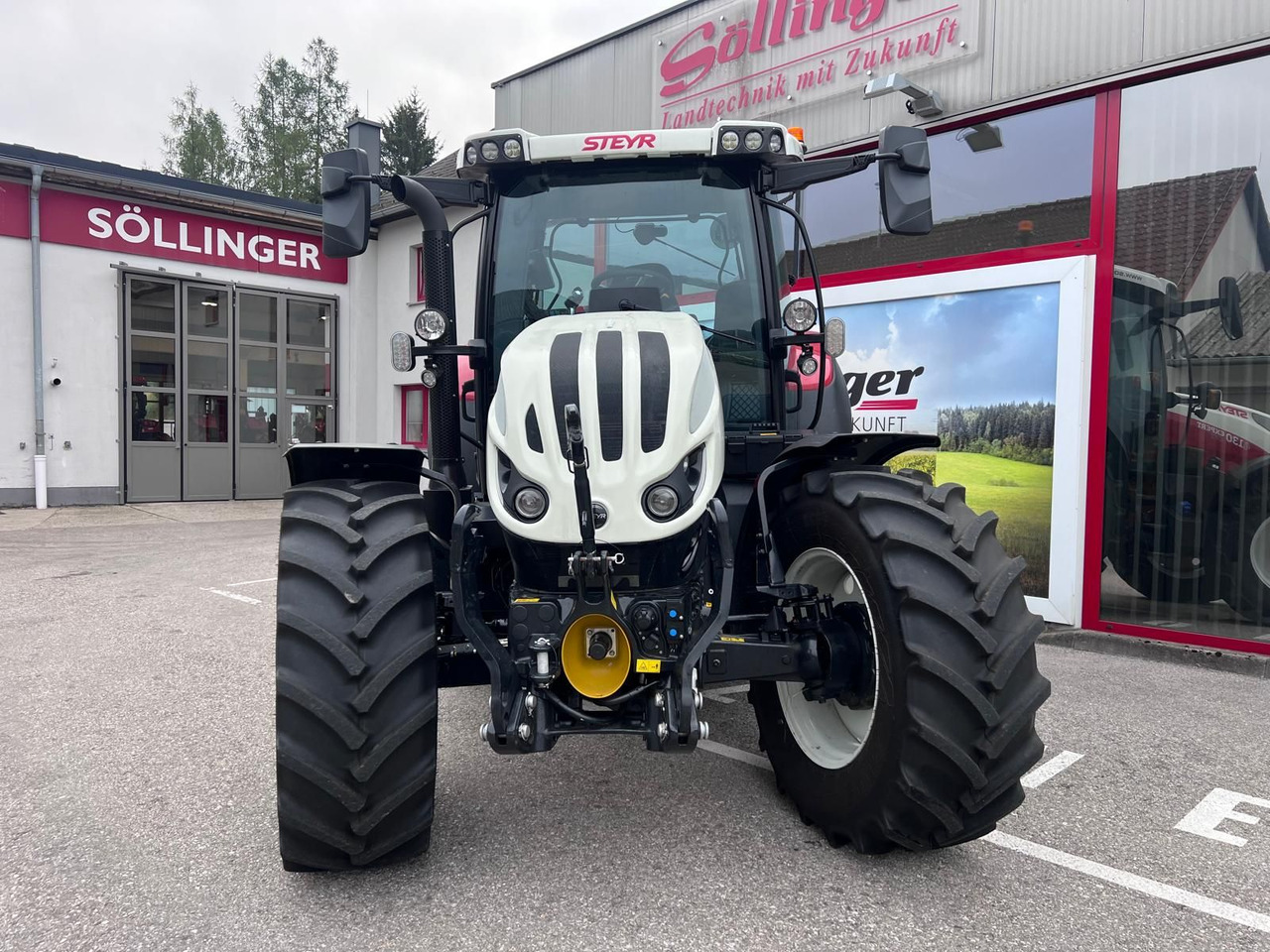 Steyr 4130 Expert CVT - Трактор: снимка 2 Steyr 4130 Expert CVT - Трактор: снимка 2