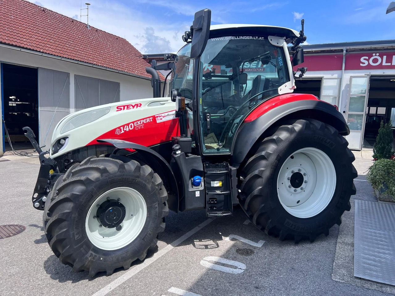 Steyr 4140 Expert CVT - Трактор: снимка 2 Steyr 4140 Expert CVT - Трактор: снимка 2