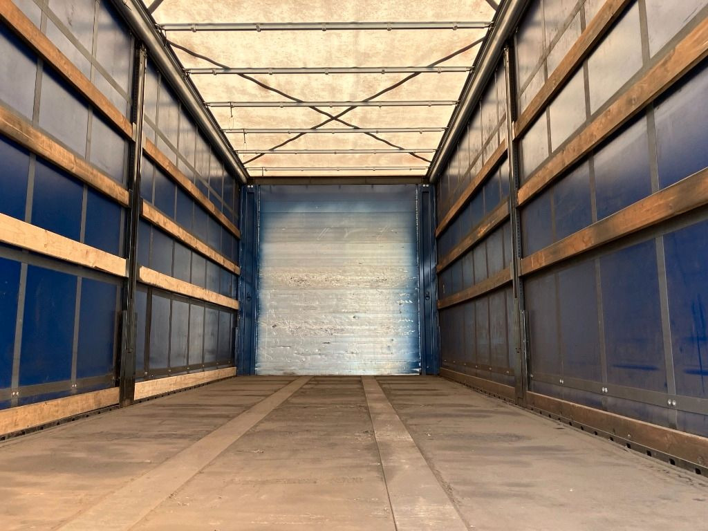 Kögel Wechselbrücke Plane - Брезентова каросерия: снимка 5 Kögel Wechselbrücke Plane - Брезентова каросерия: снимка 5